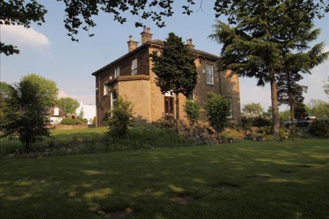 Gomersal Lodge Hotel Cleckheaton Esterno foto
