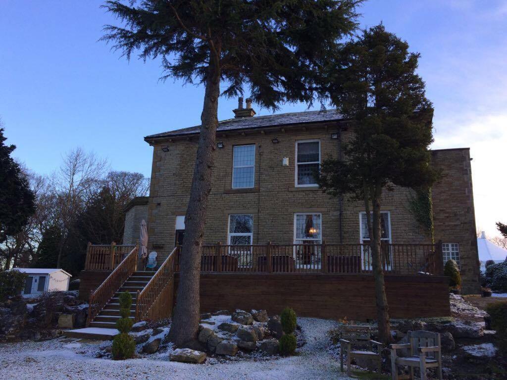Gomersal Lodge Hotel Cleckheaton Esterno foto